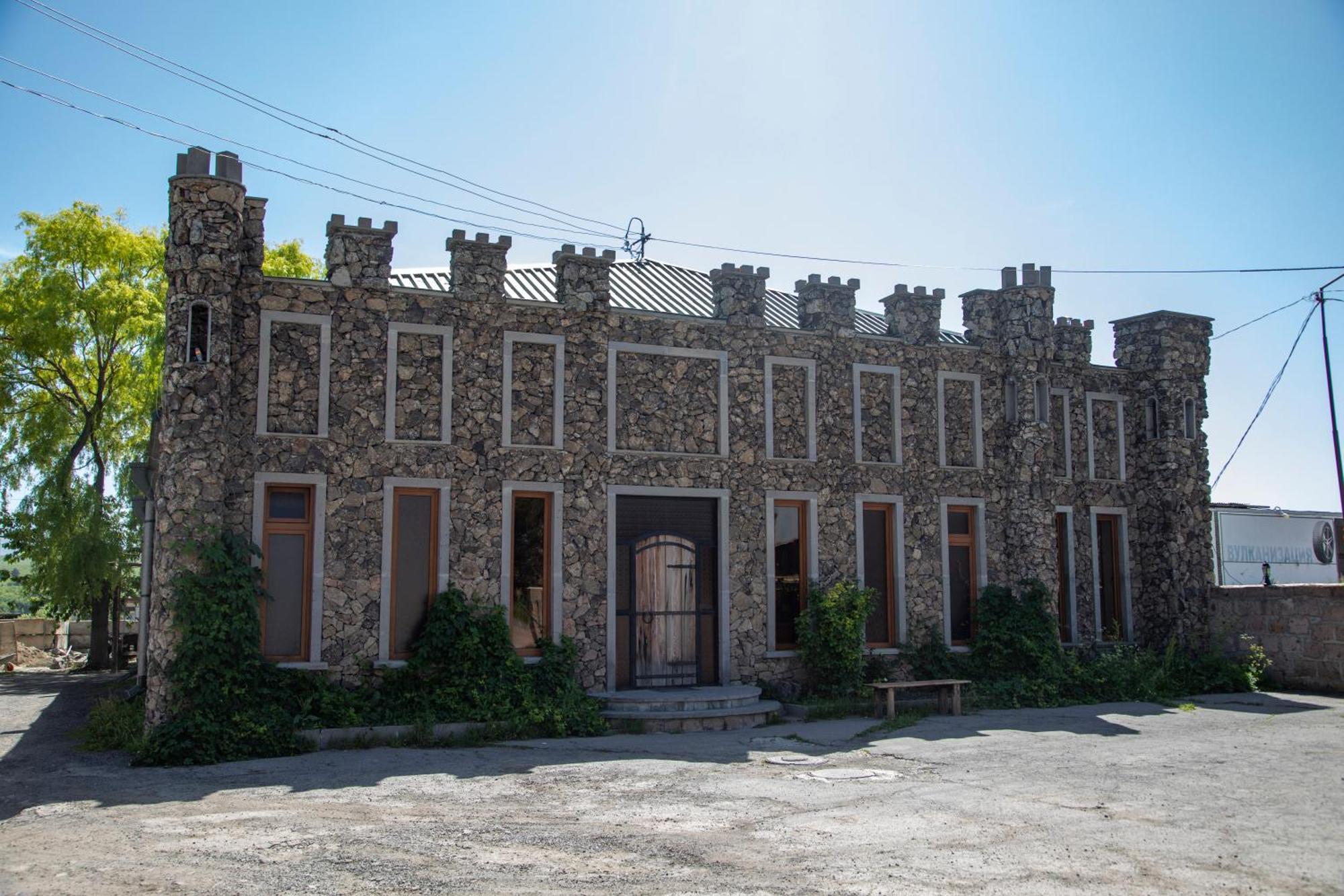 Fish Hotel Akhalkalaki 외부 사진